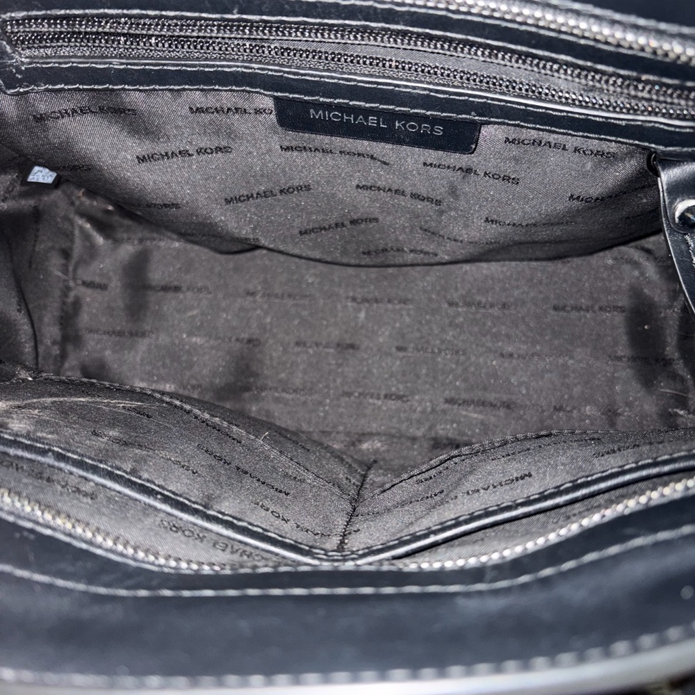 Michael Kors Black 3 in 1 Selma Leather Satchel with Combo Chain & Leather Strap - Picture 6 of 16